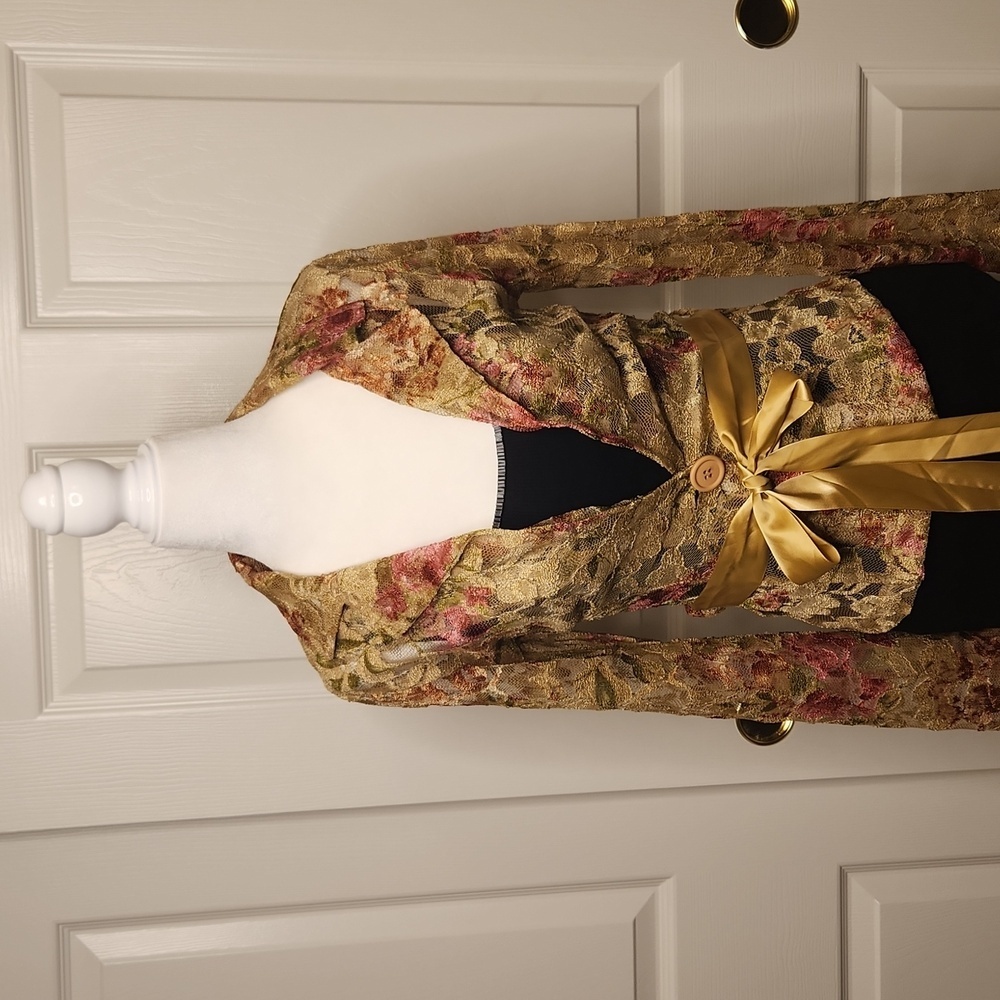 Do & Be Clothing Women's Yellow Gold/Pink Appliqued Floral Lace Jacket Size S - Picture 10 of 13